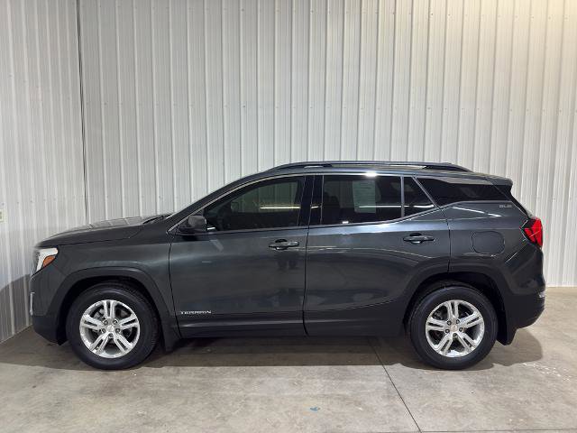 Used 2019 GMC Terrain SLE w/ Driver Convenience Package image 5