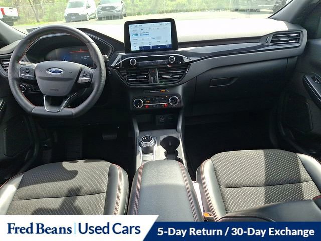 Certified 2025 Ford Escape ST-Line Select image 15