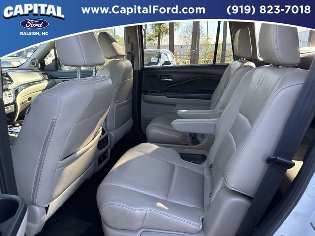 Used 2020 Honda Pilot Elite image 16