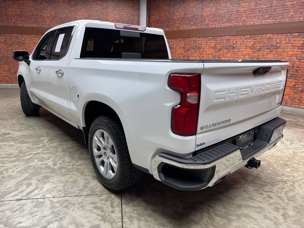 Used 2024 Chevrolet Silverado 1500 LTZ w/ LTZ Convenience Package II AWD/4WD video 2