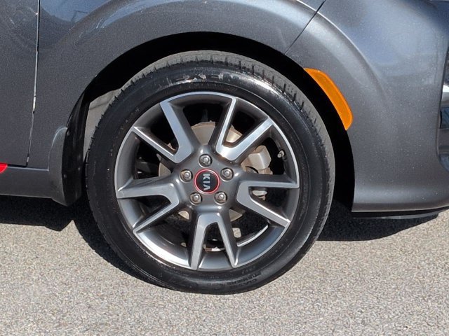 Used 2021 Kia Soul GT-Line FWD image 11