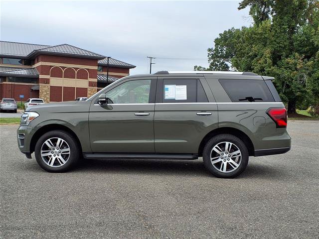 Certified 2024 Ford Expedition Limited AWD/4WD image 3