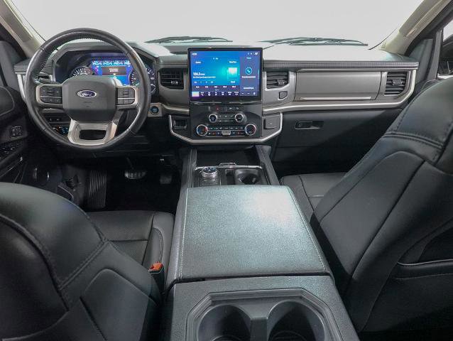Certified 2023 Ford Expedition Max XLT image 10
