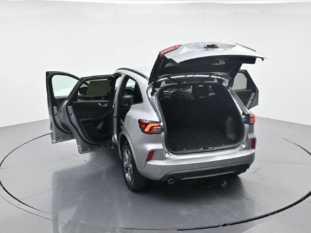 Certified 2023 Ford Escape ST-Line w/ Tech Pack #1 FWD image 42