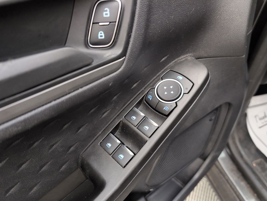 Certified 2020 Ford Escape S image 32