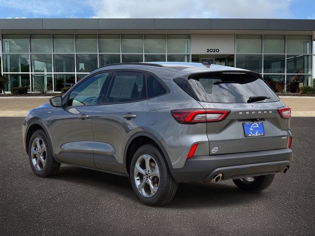 Certified 2025 Ford Escape ST-Line AWD/4WD image 6