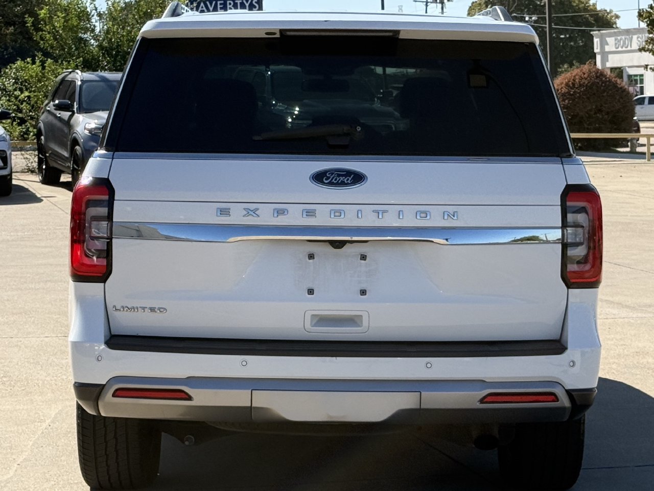 Certified 2024 Ford Expedition Limited RWD image 6