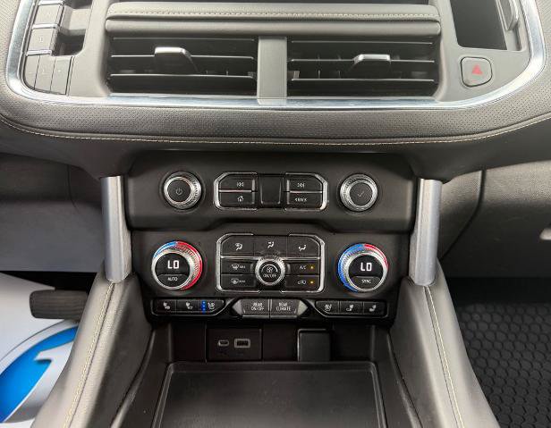 Used 2023 GMC Yukon XL SLT RWD image 16