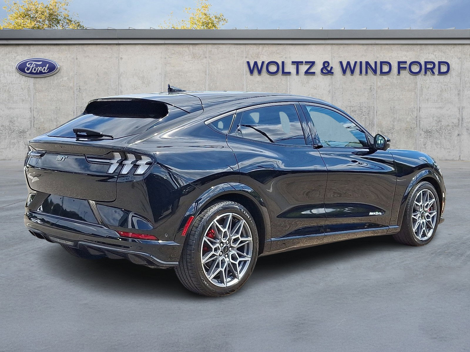 Certified 2024 Ford Mustang Mach-E GT image 4