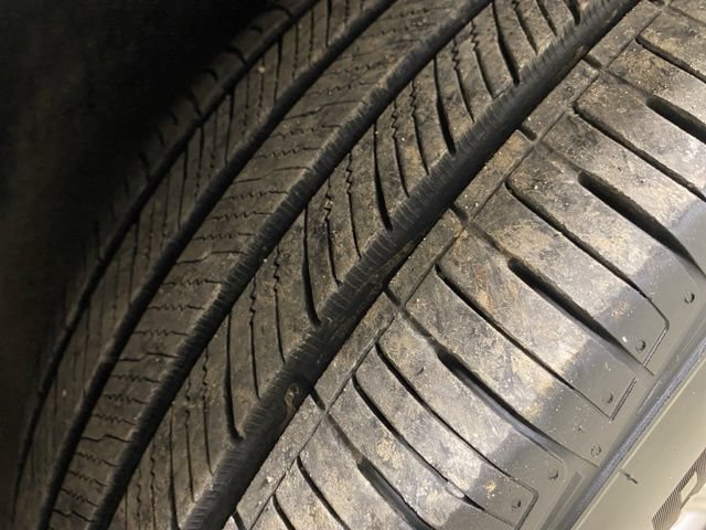 Used 2022 Chevrolet Traverse LT w/ LPO, Floor Liner Package AWD/4WD image 26