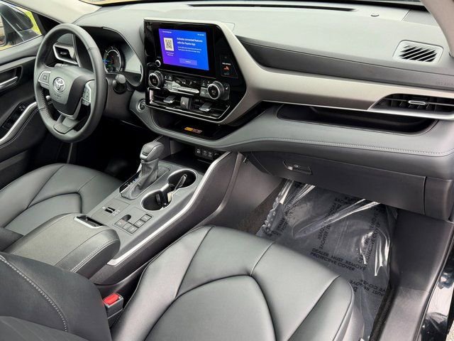 Used 2026 Toyota Highlander XLE AWD/4WD image 31