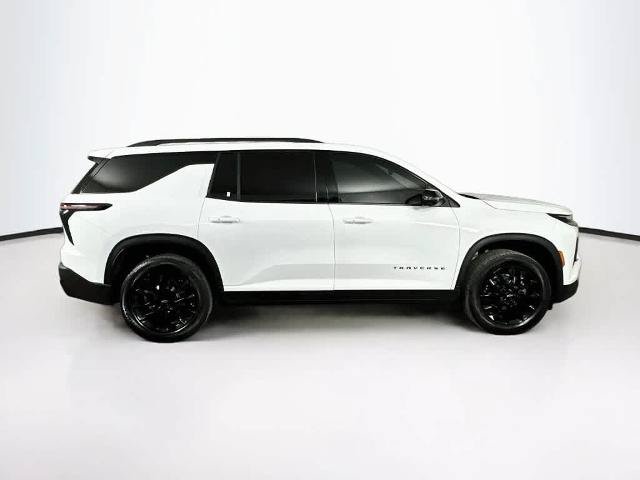 Used 2026 Chevrolet Traverse LT w/ Midnight/Sport Edition FWD image 26