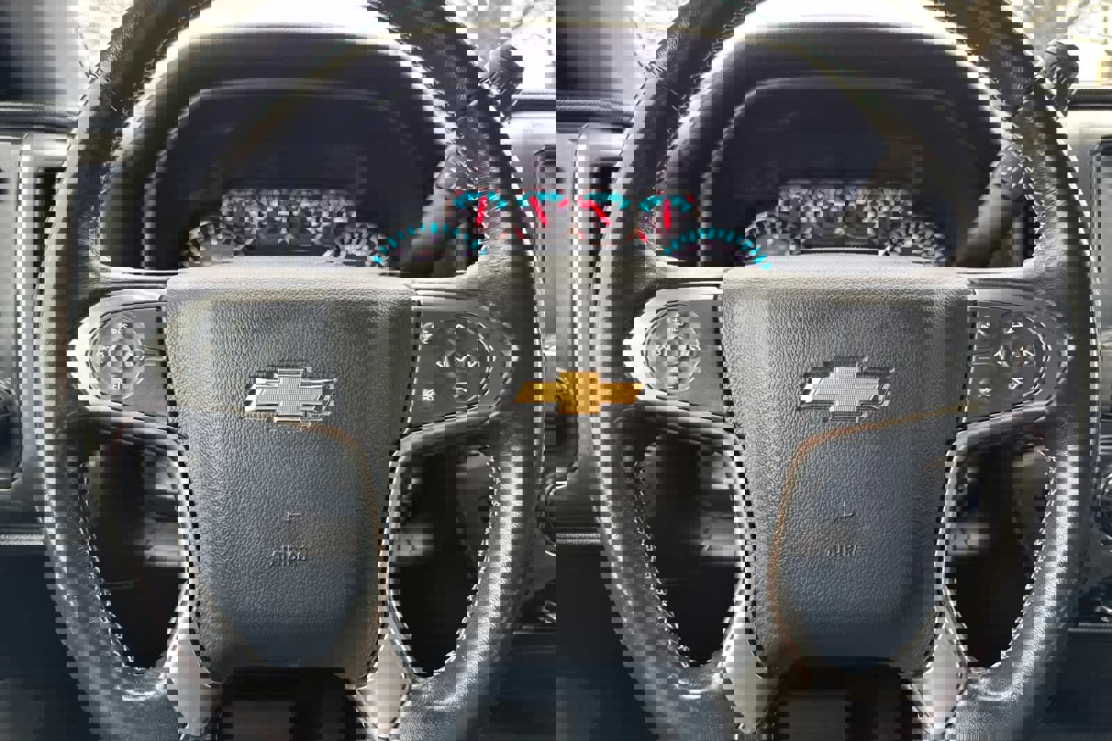 Used 2018 Chevrolet Silverado 1500 LT w/ All Star Edition image 21