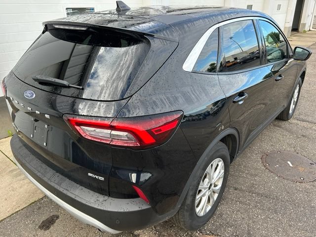Certified 2023 Ford Escape Active AWD/4WD image 5