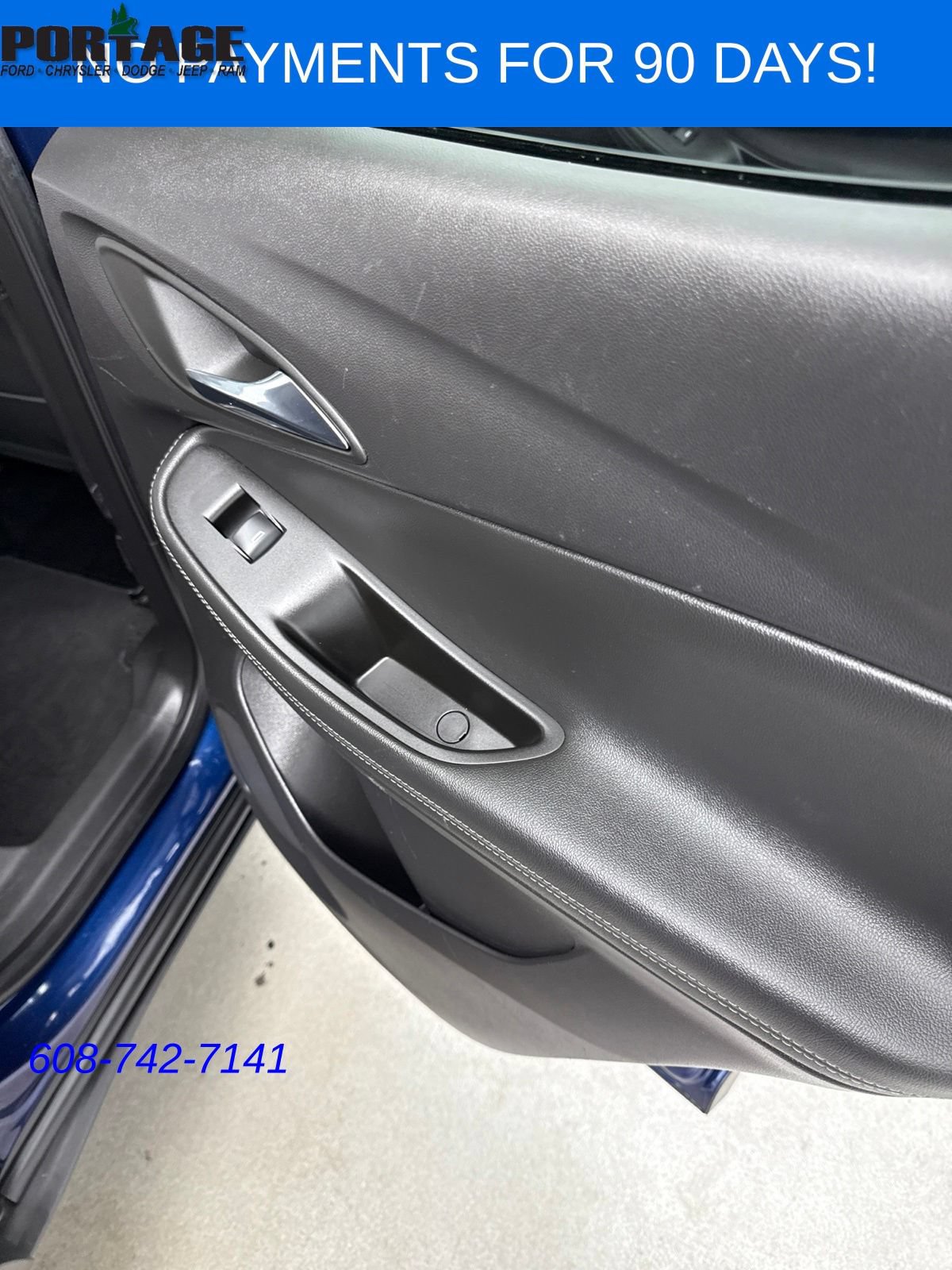 Used 2023 Buick Encore GX Select FWD image 32