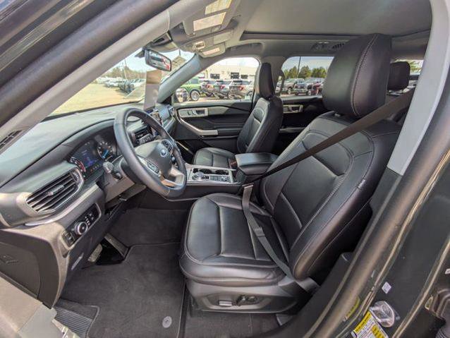 Certified 2023 Ford Explorer XLT w/ Equipment Group 202A image 26