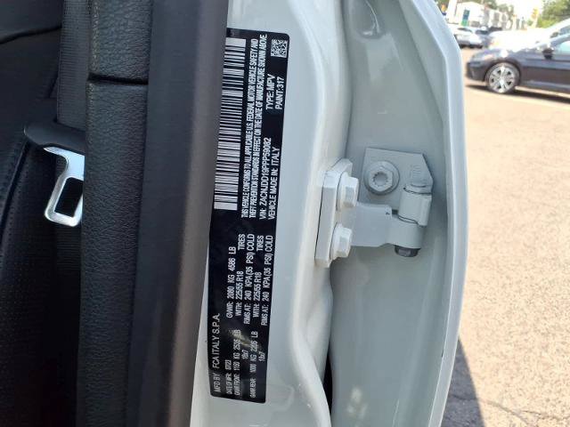 Used 2023 Jeep Renegade Limited AWD/4WD image 28
