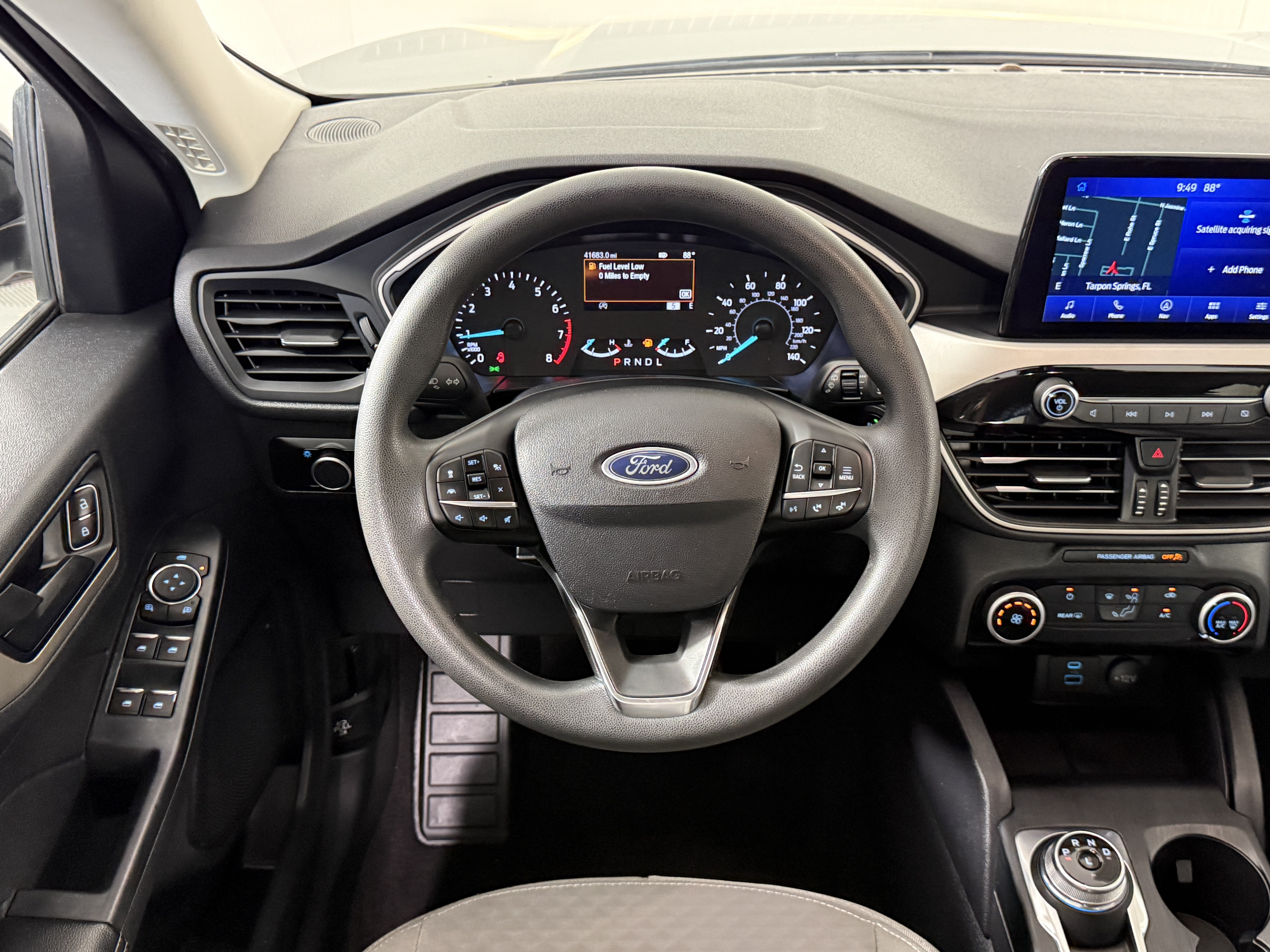Certified 2022 Ford Escape SE w/ SE Sport Appearance Package FWD image 10