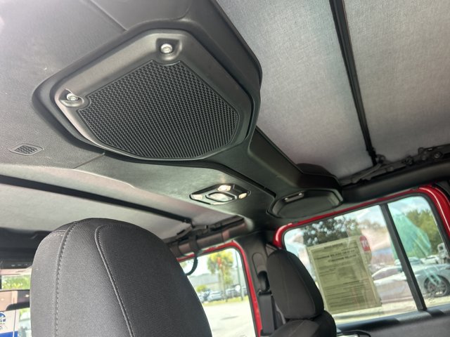 Used 2023 Jeep Gladiator Sport w/ Trailer Tow Package AWD/4WD image 31