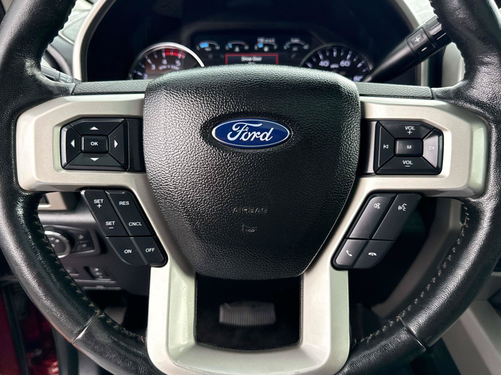 Certified 2017 Ford F250 Lariat w/ Lariat Ultimate Package AWD/4WD image 16