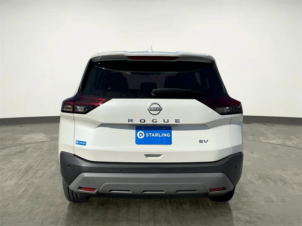 Used 2023 Nissan Rogue SV image 7