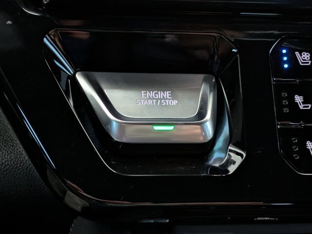 Used 2025 GMC Sierra 2500 Denali w/ Technology Package image 29