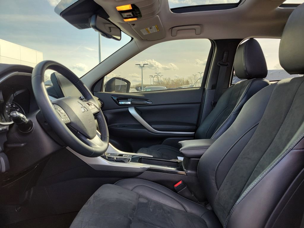 Used 2022 Mitsubishi Eclipse Cross SE image 18