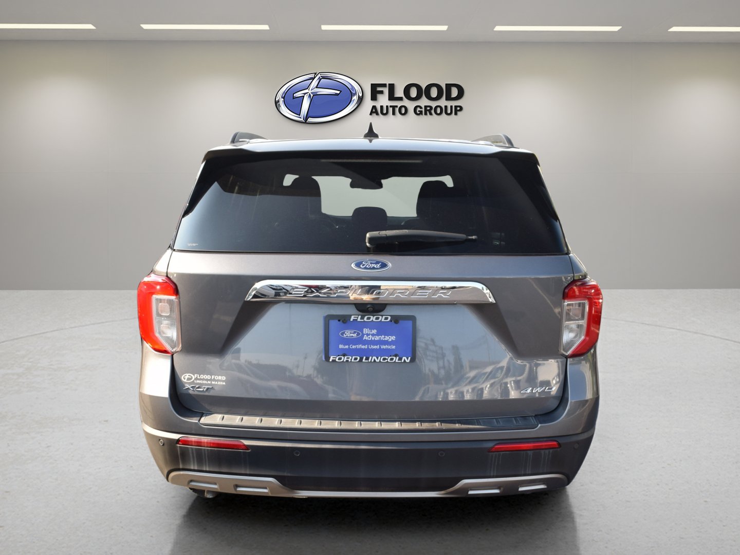 Certified 2021 Ford Explorer XLT w/ Equipment Group 202A AWD/4WD image 5