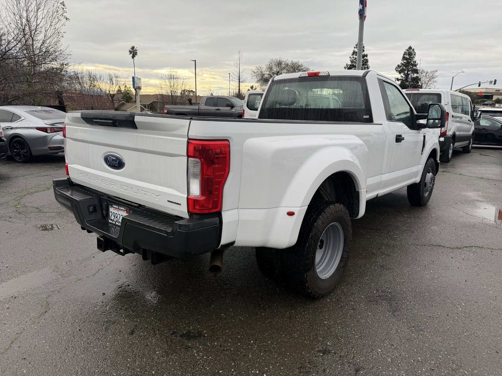 Certified 2017 Ford F350 XL image 5