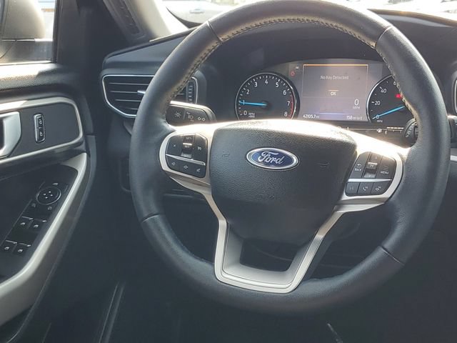 Certified 2023 Ford Explorer XLT w/ Equipment Group 202A AWD/4WD image 29