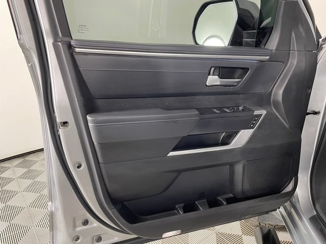 Used 2023 Toyota Tundra Platinum AWD/4WD image 12
