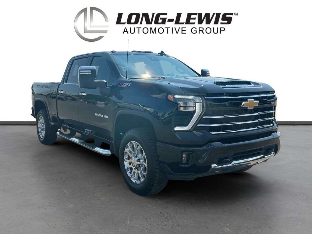 Used 2025 Chevrolet Silverado 2500 LT w/ Z71 Chrome Sport Edition AWD/4WD image 10