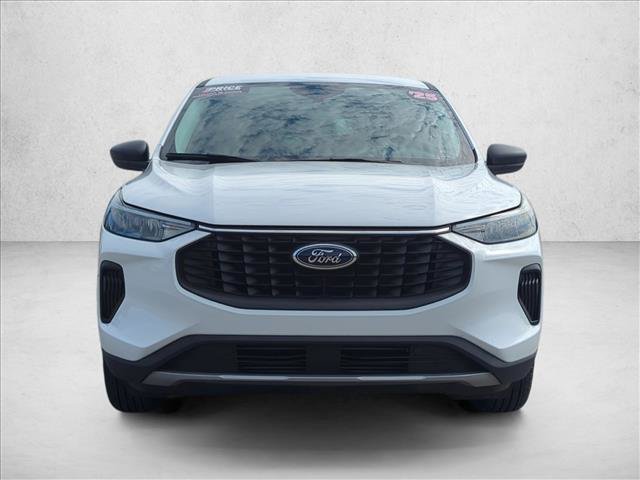 Certified 2025 Ford Escape Active FWD image 2