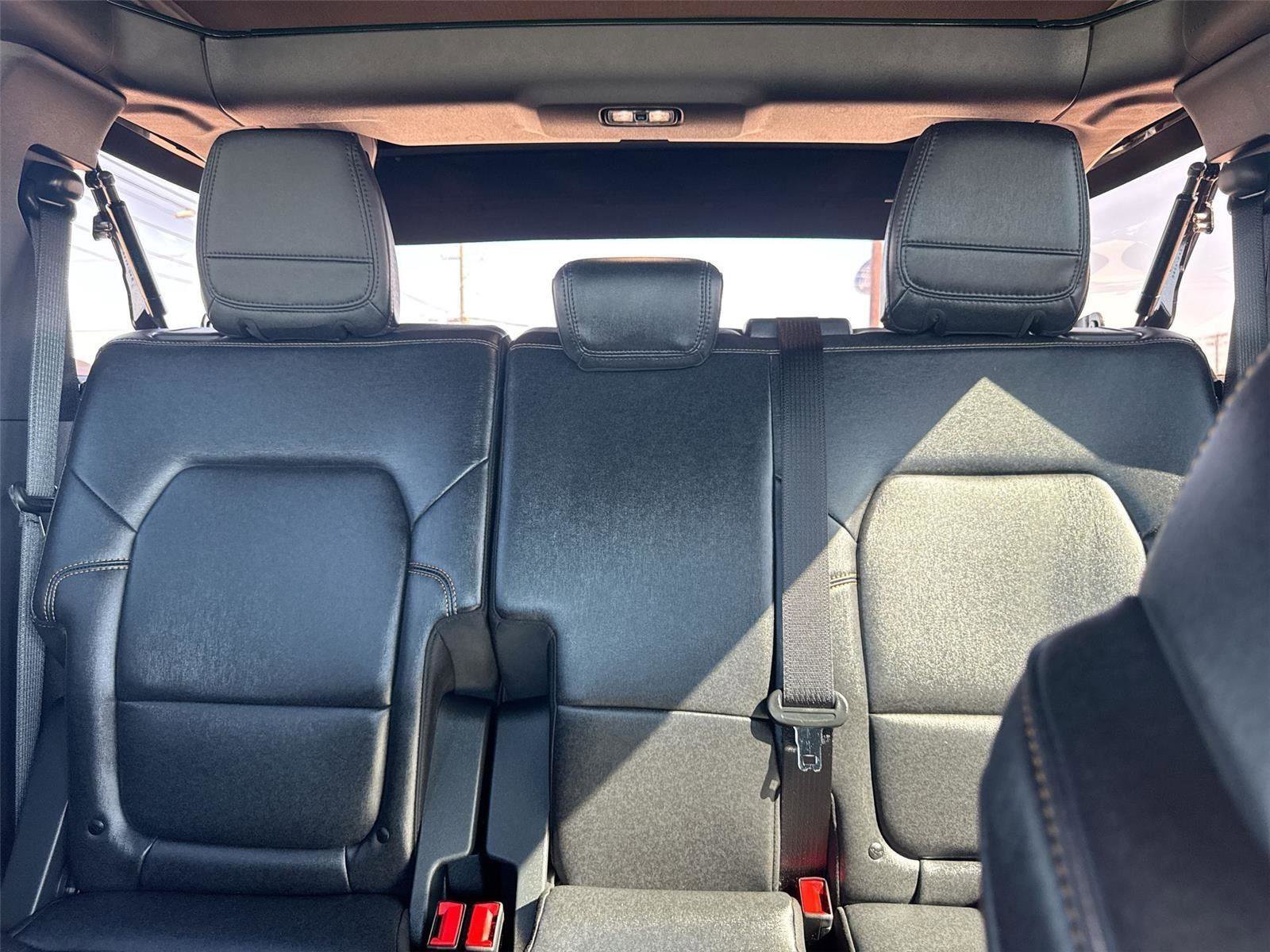 Certified 2023 Ford Bronco Badlands AWD/4WD image 24