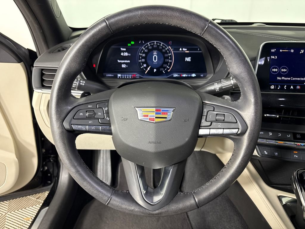 Used 2024 Cadillac CT4 Premium Luxury RWD image 17