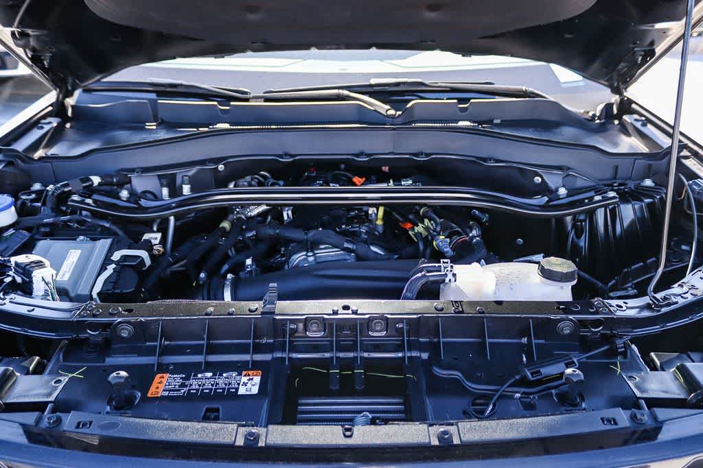 Certified 2025 Ford Explorer ST-Line RWD image 29
