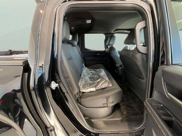 Used 2024 Toyota Tacoma Limited w/ Limited Package (LT) AWD/4WD image 22