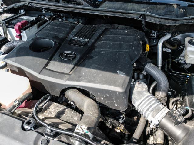 Used 2022 Toyota Tundra SR5 w/ TRD Off-Road Package AWD/4WD image 6