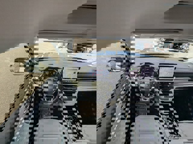 Certified 2025 Ford Explorer Platinum w/ Ultimate Package image 34