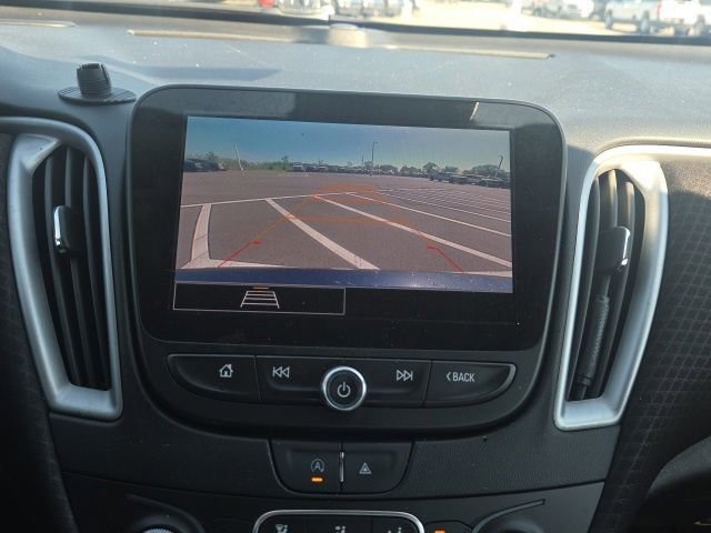 Used 2023 Chevrolet Malibu LT FWD image 25