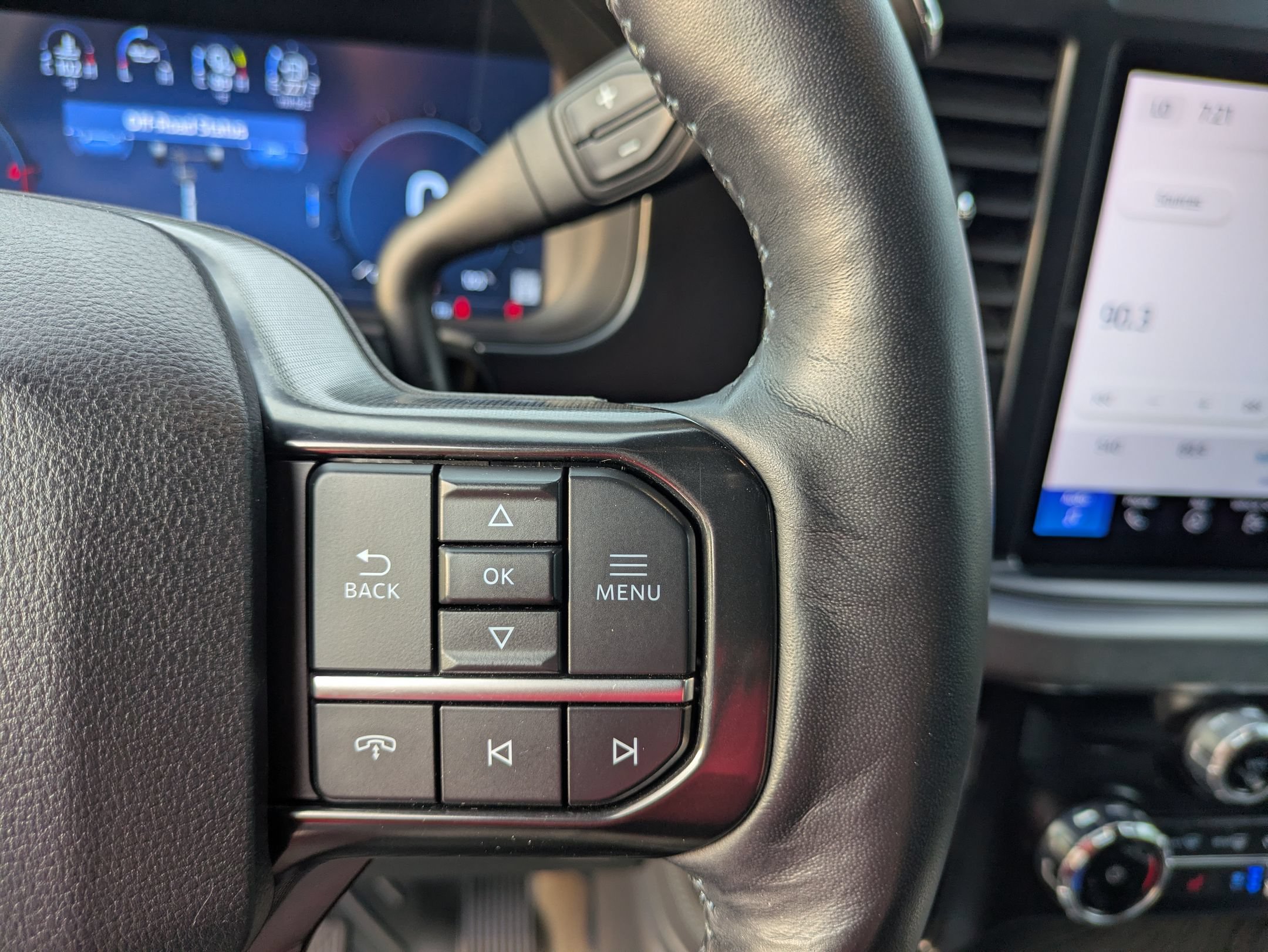 Certified 2025 Ford F250 Platinum AWD/4WD image 20