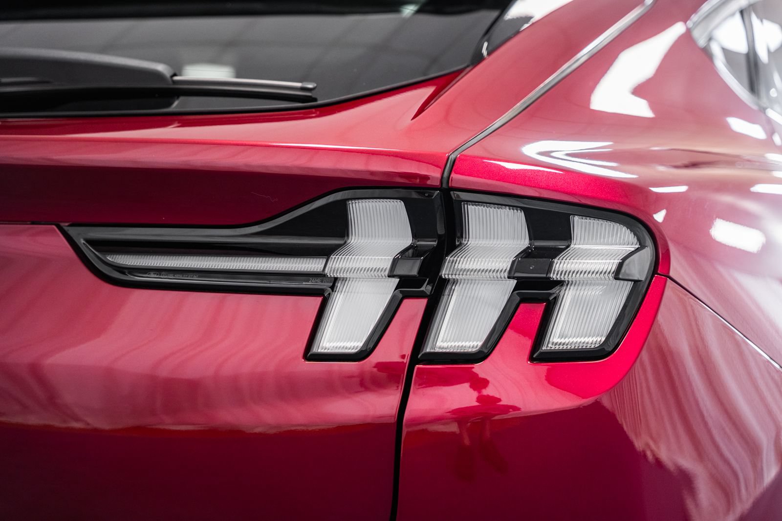 Certified 2025 Ford Mustang Mach-E Premium AWD/4WD image 6