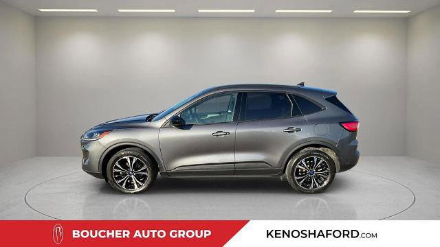 Certified 2022 Ford Escape SE w/ SE Sport Appearance Package image 2