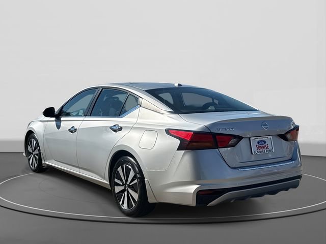 Used 2022 Nissan Altima 2.5 SV image 7