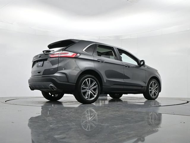 Certified 2022 Ford Edge Titanium AWD/4WD image 35