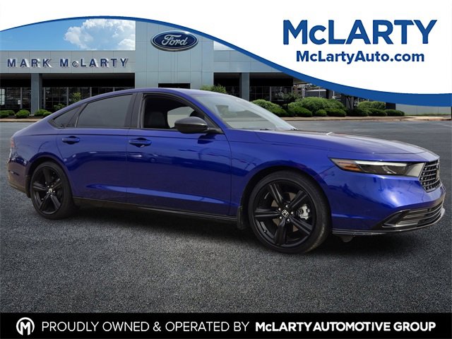 Used 2024 Honda Accord Sport image 1