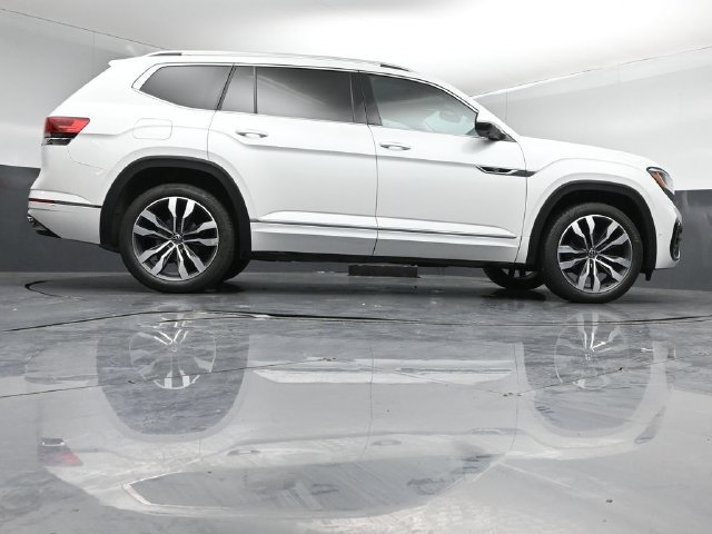 Used 2023 Volkswagen Atlas SEL Premium AWD/4WD image 44