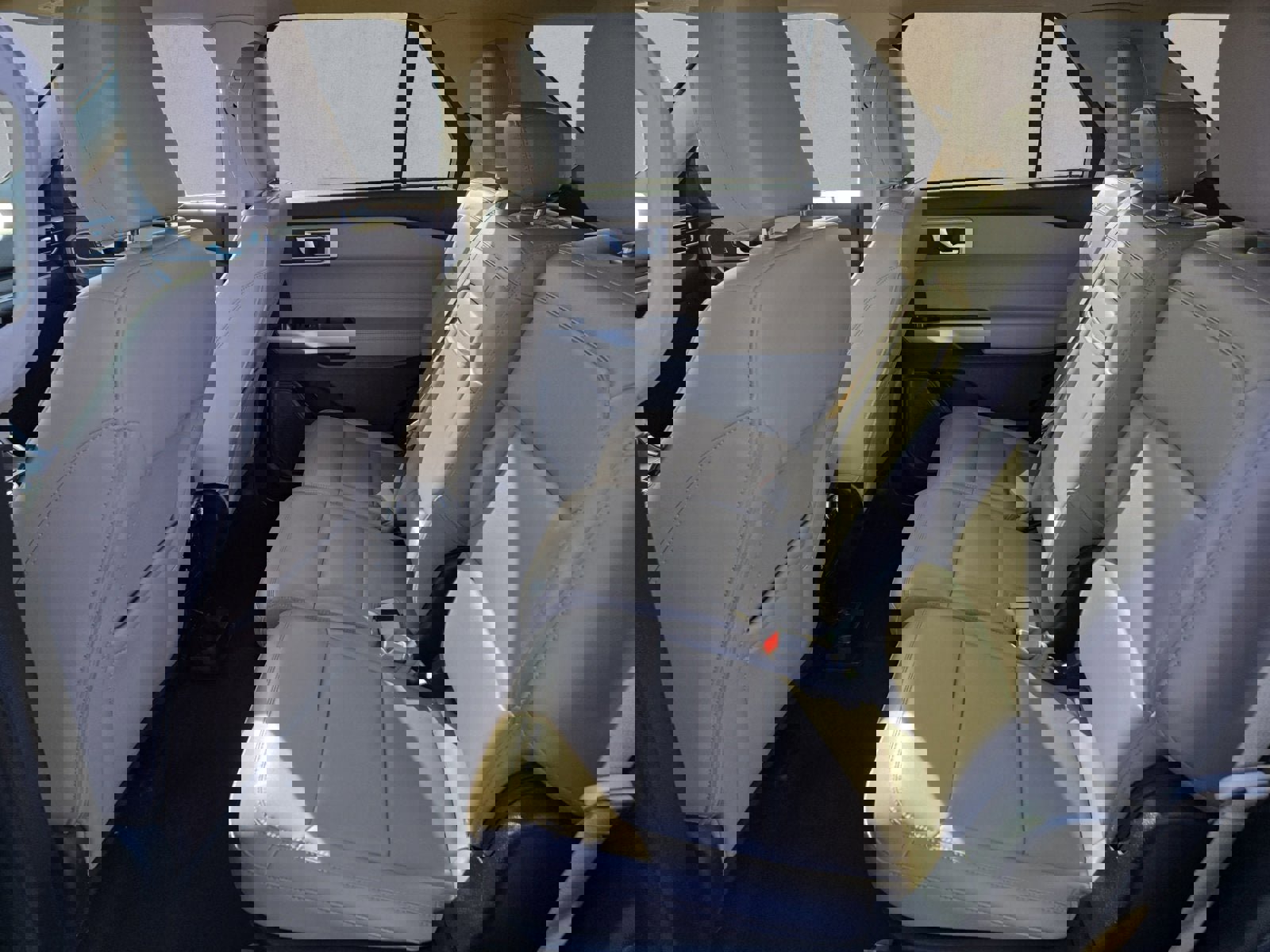 Certified 2023 Ford Explorer XLT w/ Equipment Group 202A image 23