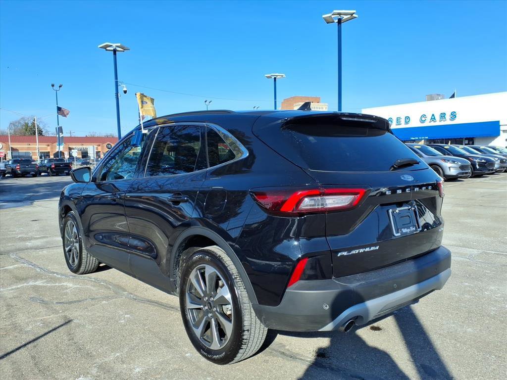 Certified 2024 Ford Escape Platinum image 4