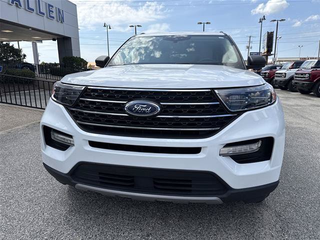 Certified 2023 Ford Explorer XLT w/ Equipment Group 202A AWD/4WD image 17
